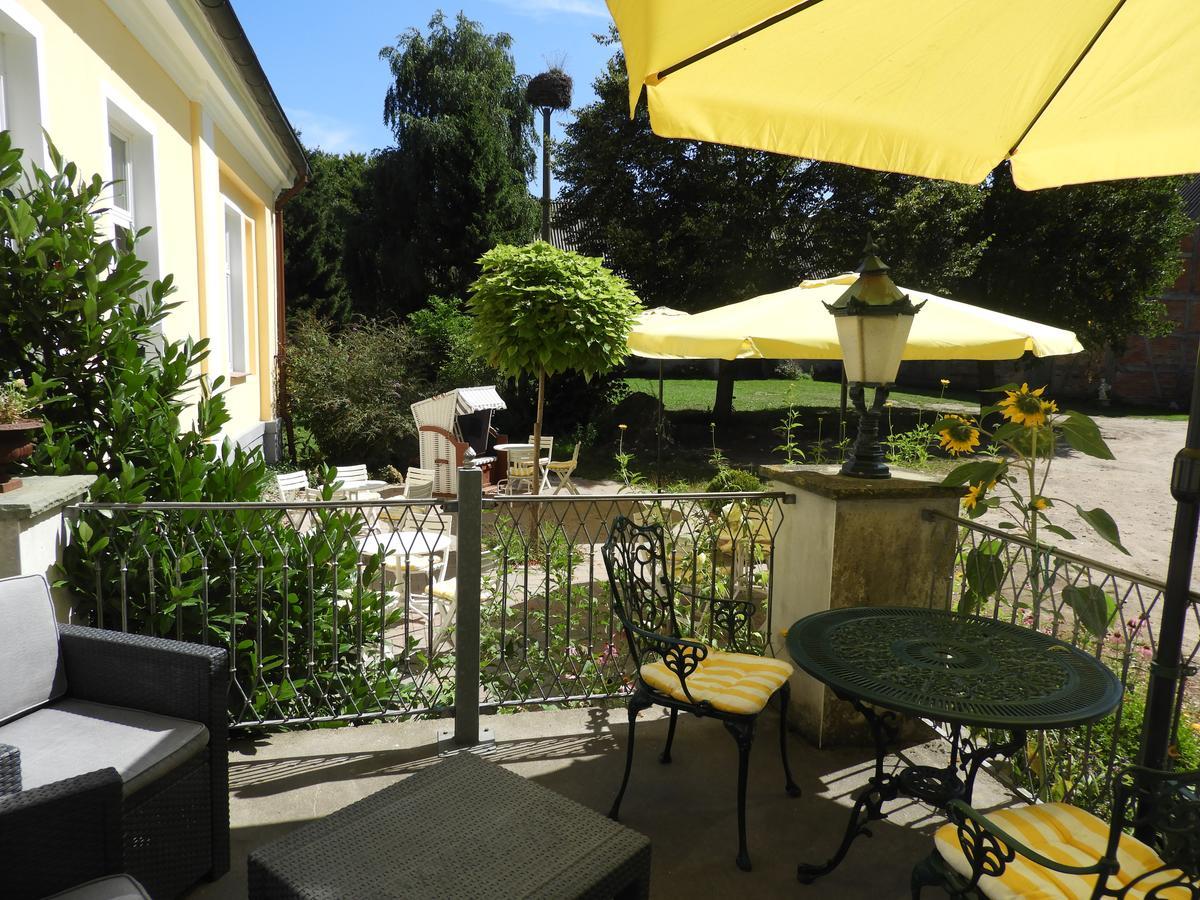 Landhotel Gut Zarrentin Gransebieth Luaran gambar